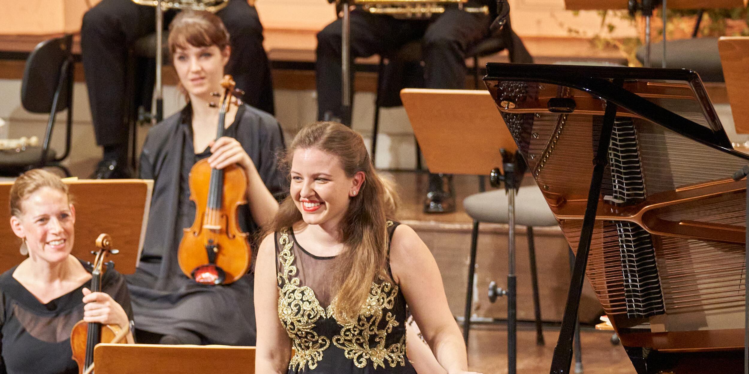 Elisabeth Waglechner auf der Bühne | © Christian Schneider